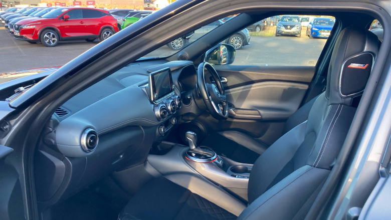 Nissan Juke 1.0 DiG-T 114 Tekna 5dr DCT Petrol Hatchback